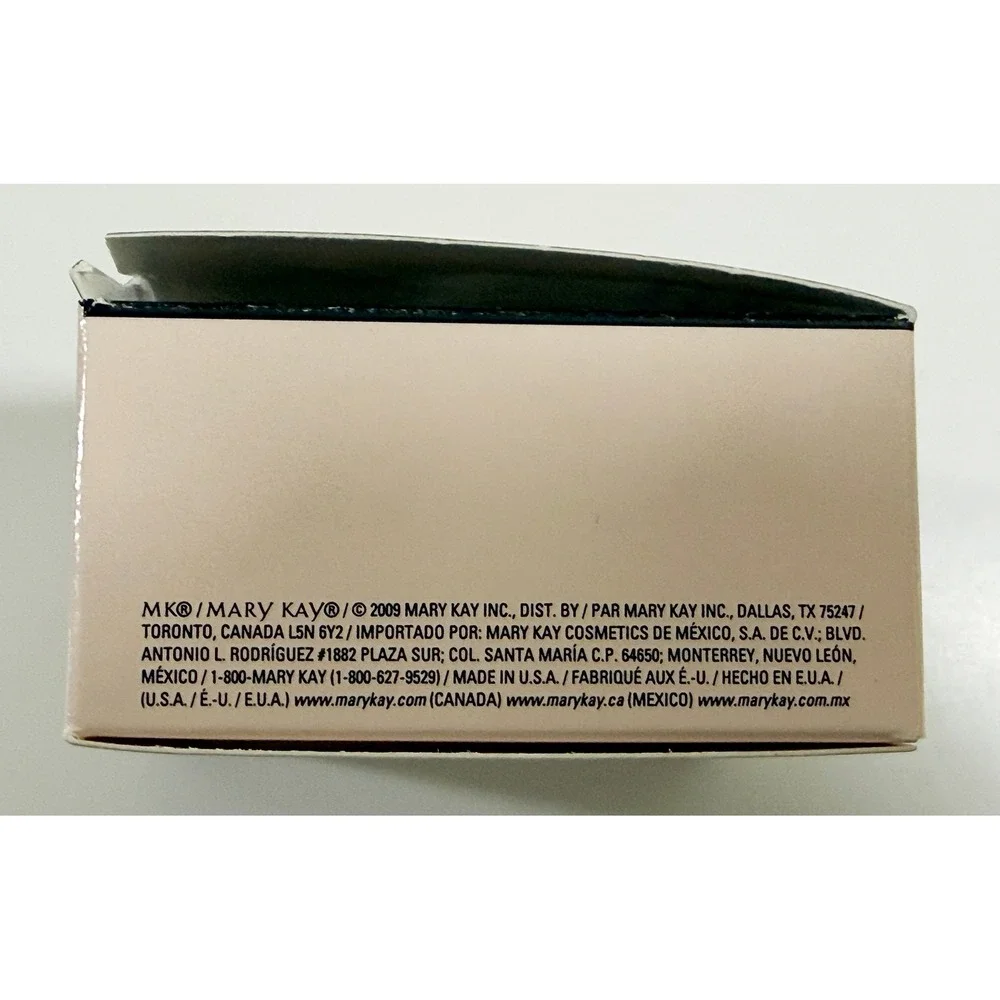 Mary Kay Mineral Powder Foundation Women .28 oz Beige 2 Loose Face Makeup